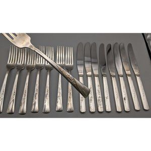 Vtg Intl Silver Co. Revelation Silverplate 'Precious Flower' 8 forks, 8 knives